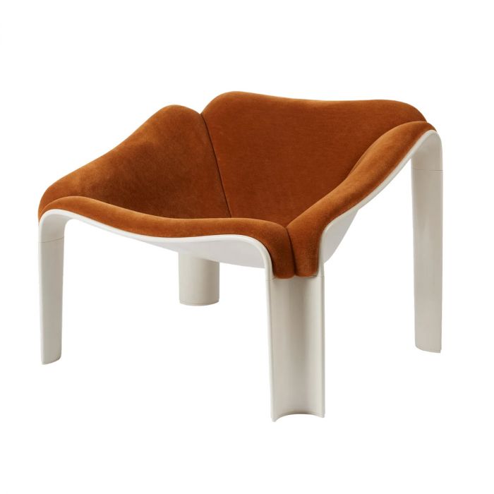 F300 - Lounge Chair