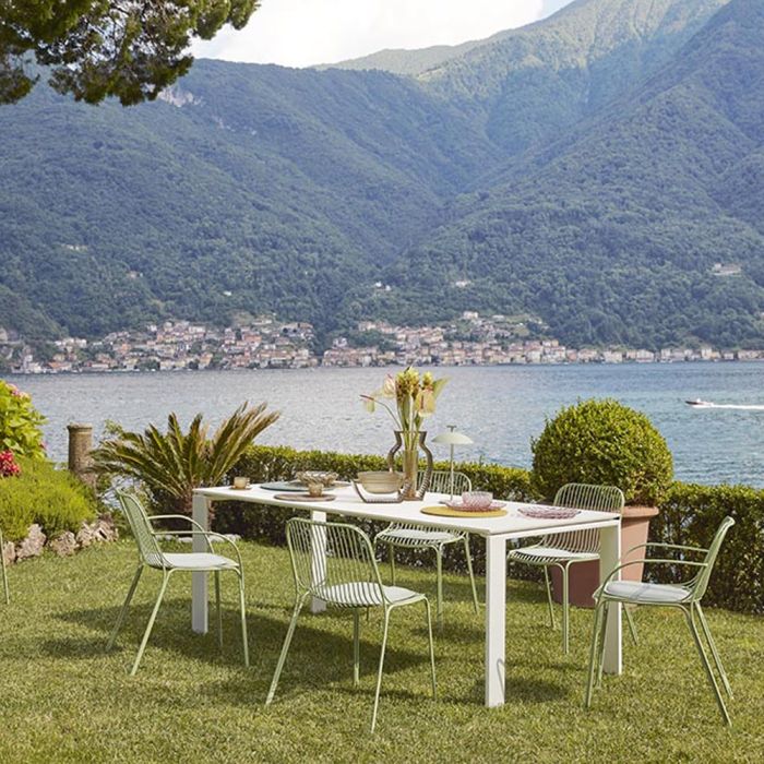 Table Four Outdoor