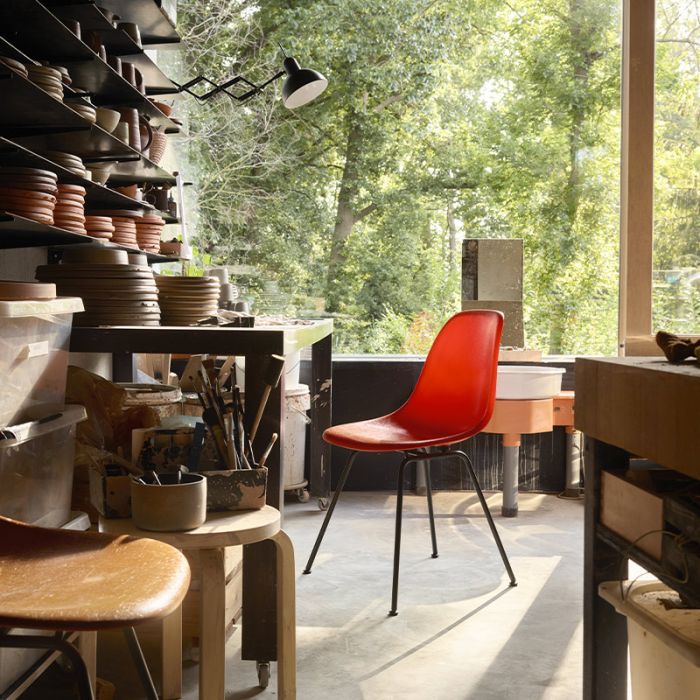Eames Fiberglass Side Chair DSX 