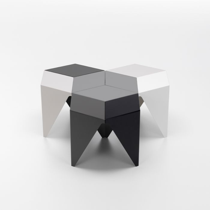Prismatic table