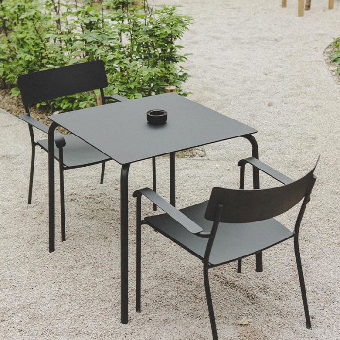 Table Carré August