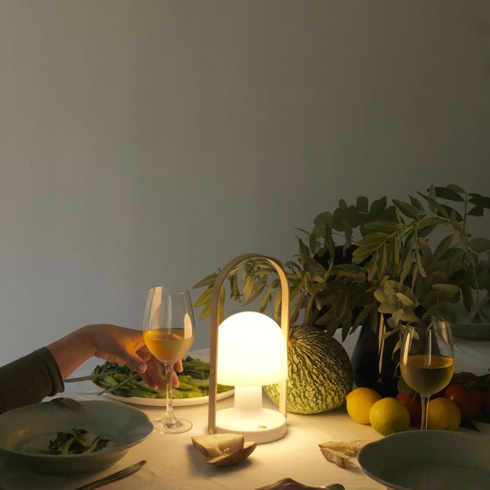 Lampe sans fil rechargeable FollowMe