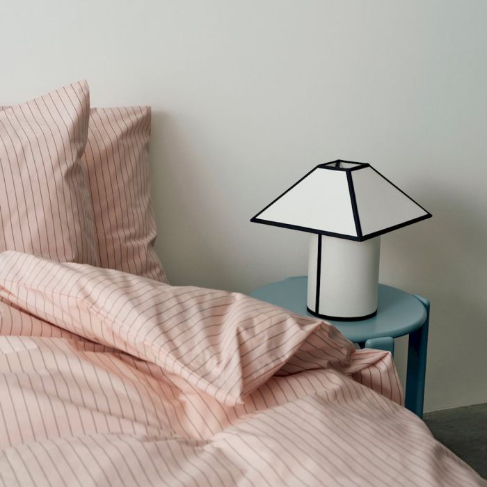 Lampe de table Ava Pyramid