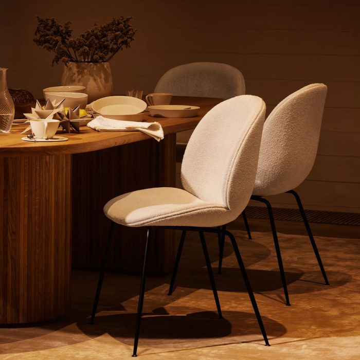 Chaise rembourrée Beetle - Collection Capsule