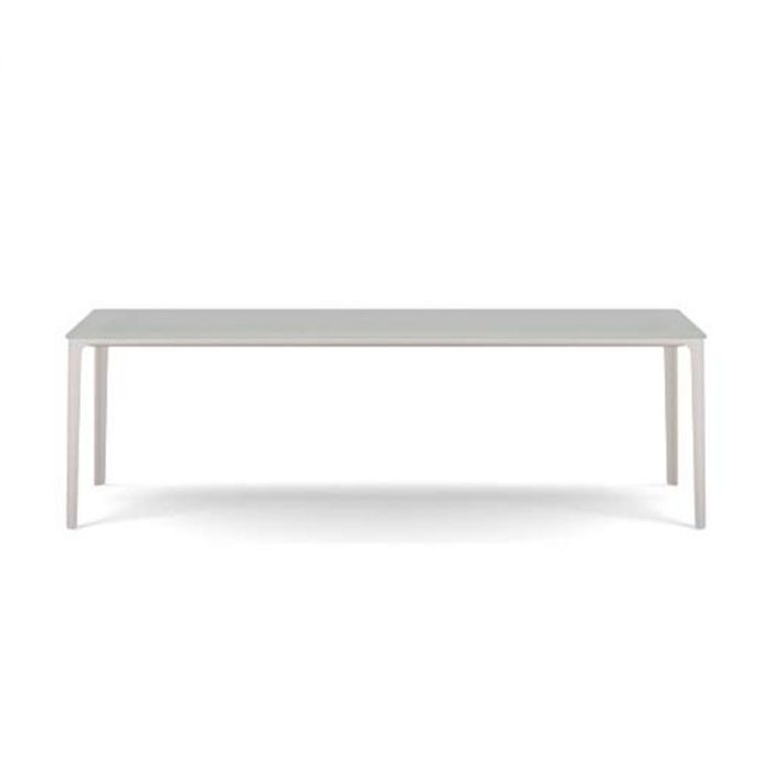 Plate Dining Table