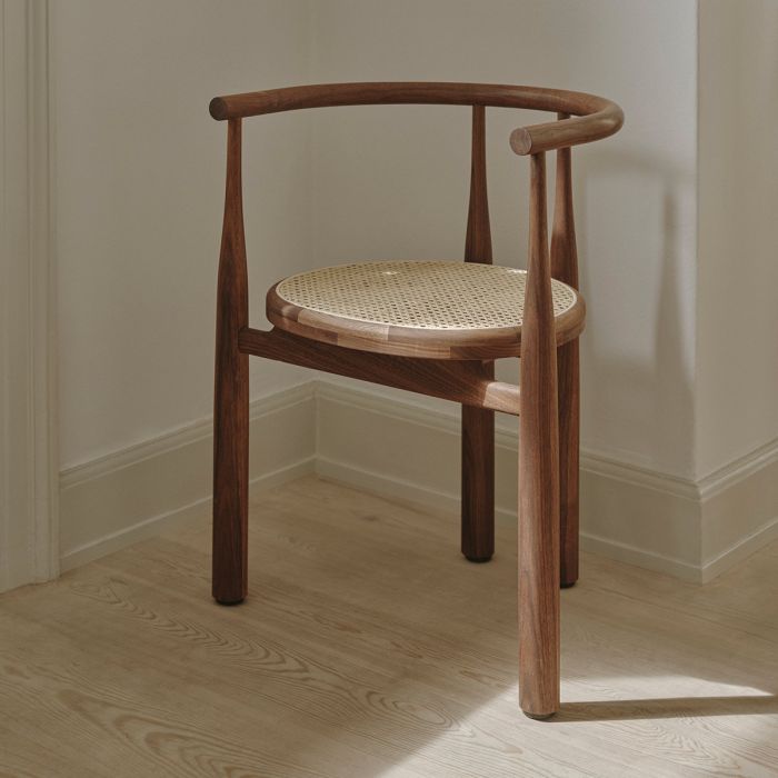 Chaise Bukowski