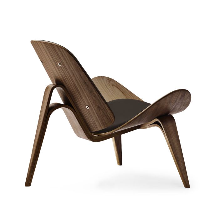 CH07 The shell chair