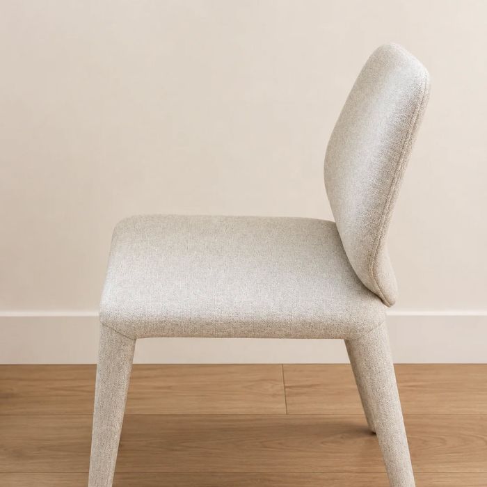 Tabata Chaise