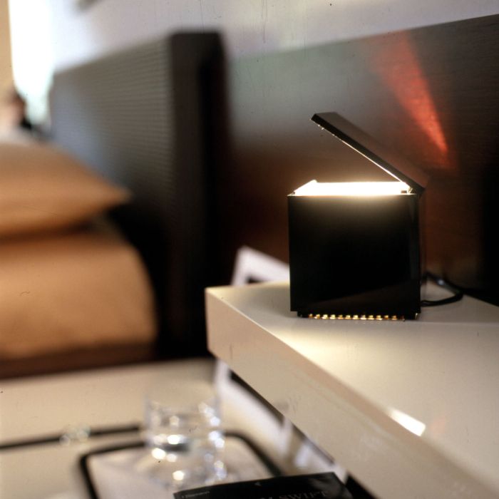 Lampe à poser Cuboluce