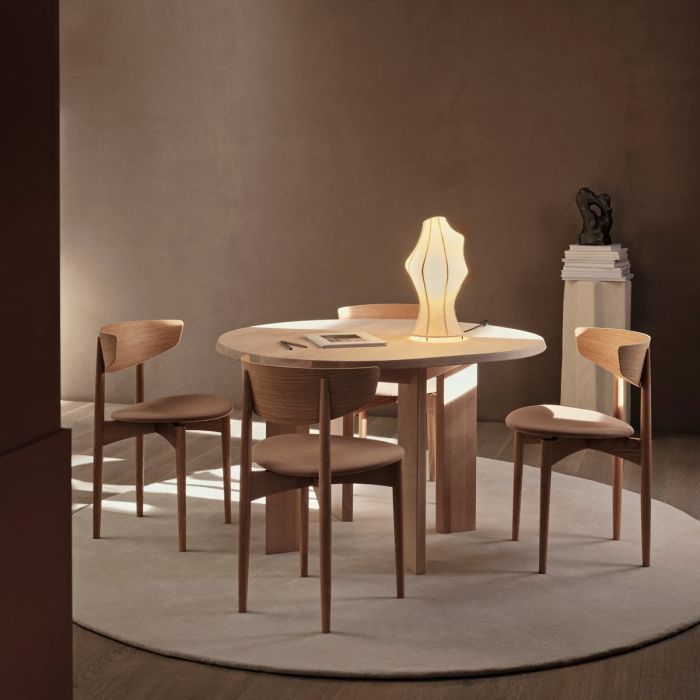 Dae Table lamp