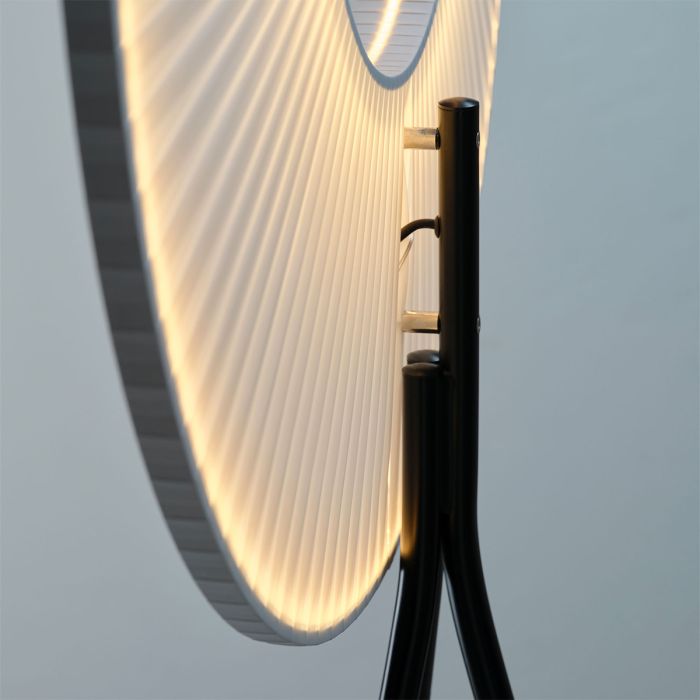 Lampadaire Tripod Iris 