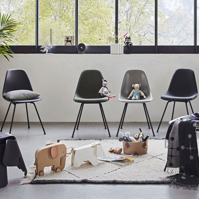 Eames chair DSX