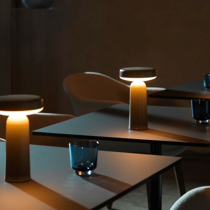 Lampe extérieure sans fil rechargeable Ease