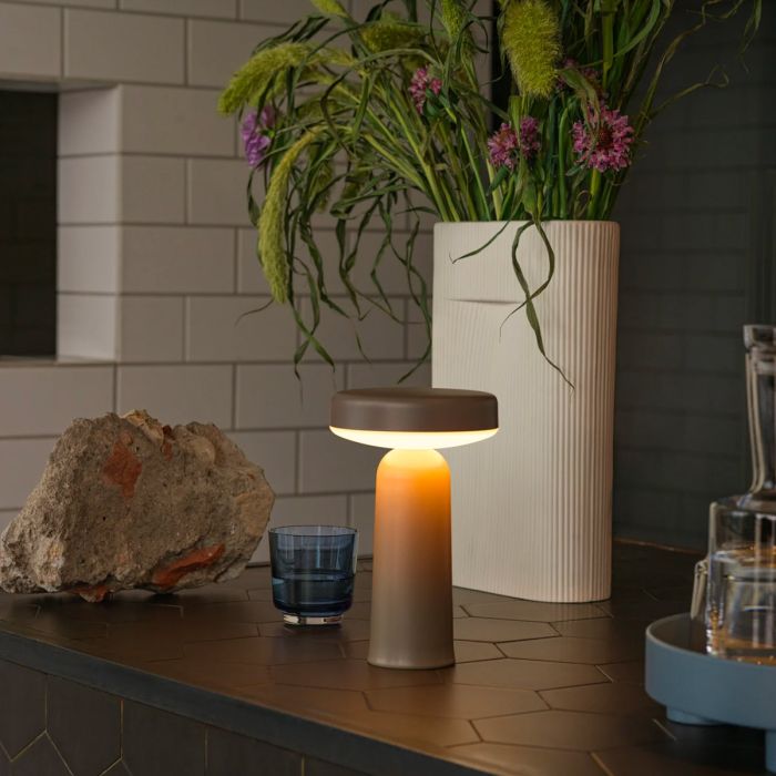 Lampe extérieure sans fil rechargeable Ease