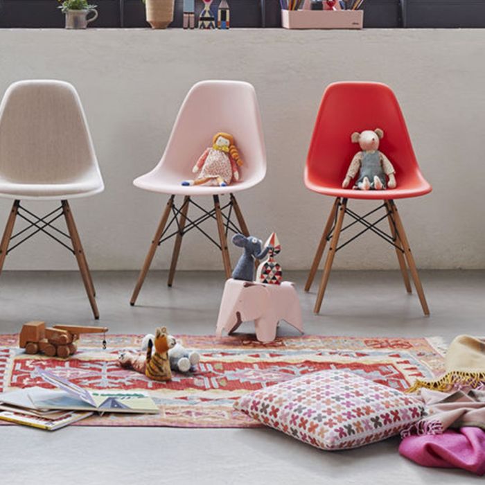 Eames Elephant Small 