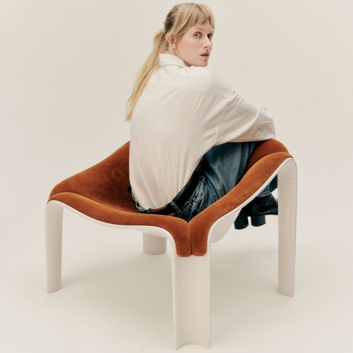 Lounge Chair F300