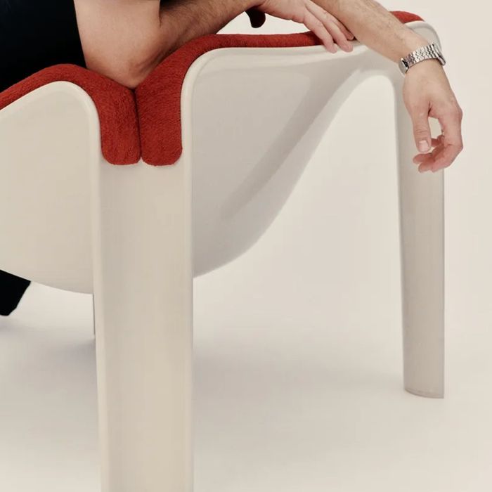 Lounge Chair F300