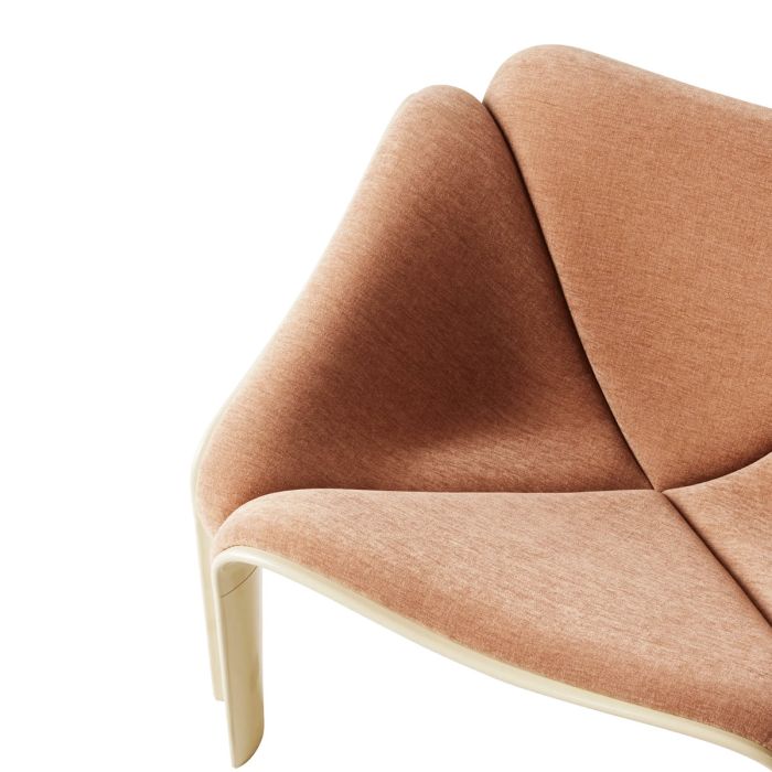 Lounge Chair F300