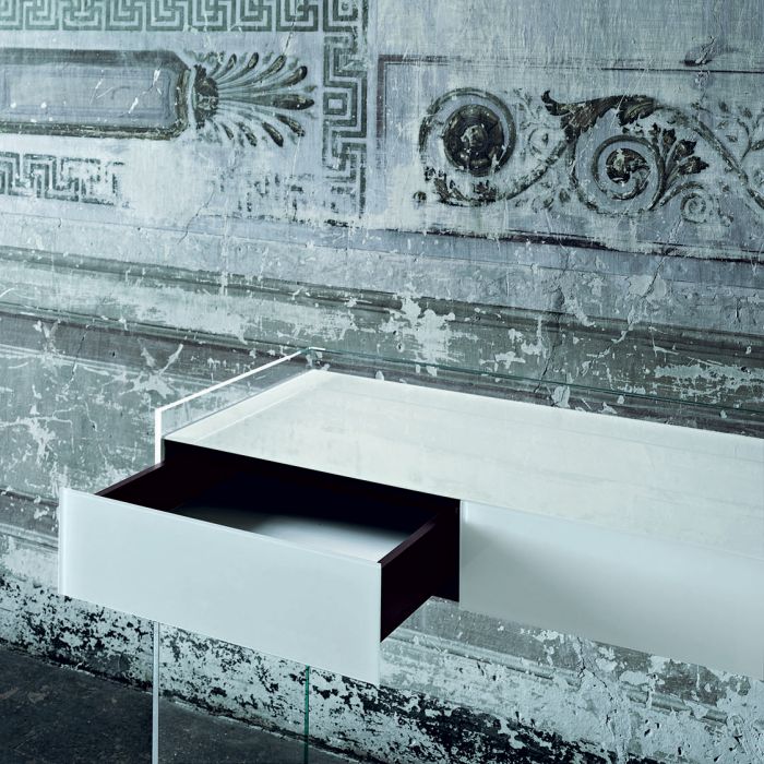 Console Float