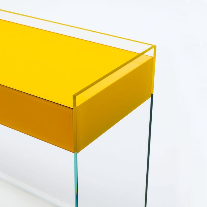 Console Float