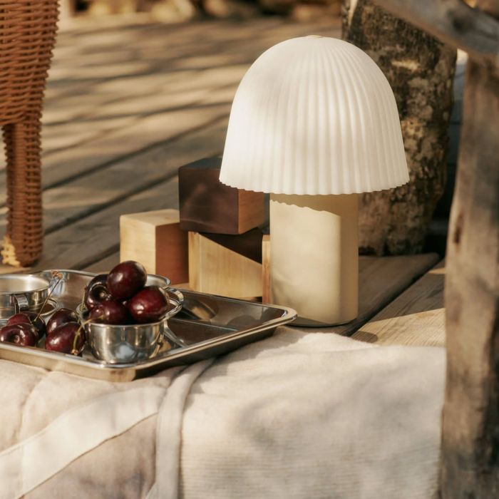 Frill lampe portable