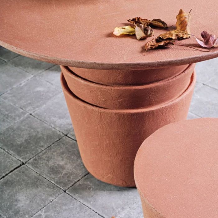 Table Kasane