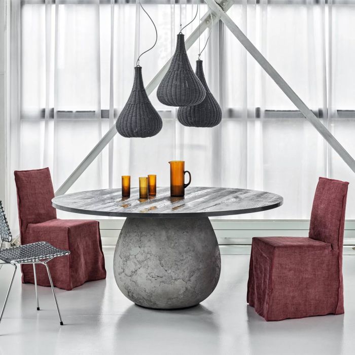 Chaise Ghost 23
