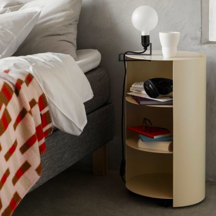 Hide - Pedestal