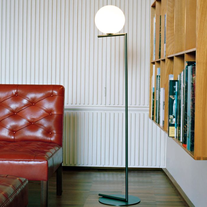 IC F Lampadaire 