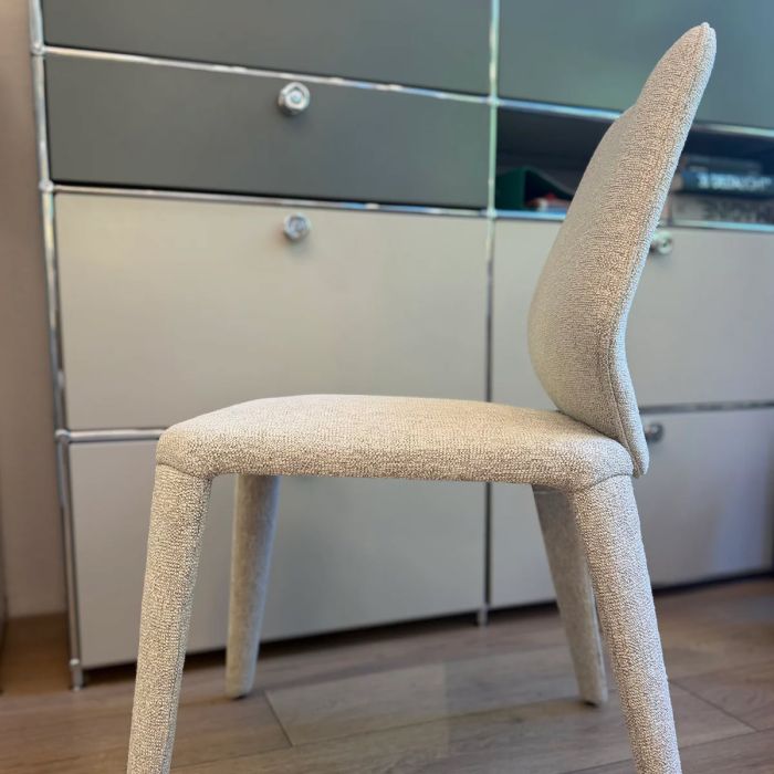 Tabata Chaise