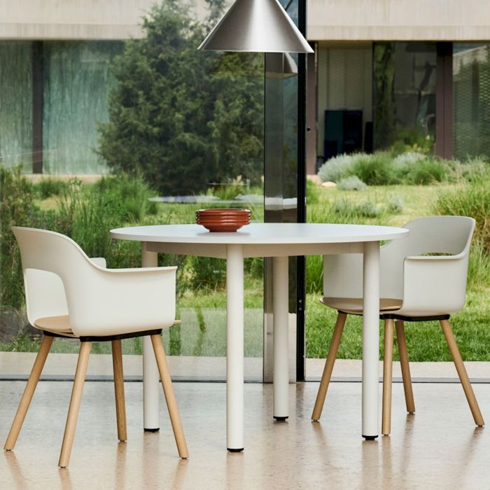 Fauteuil Layout 222 - Pieds bois - Bicolore