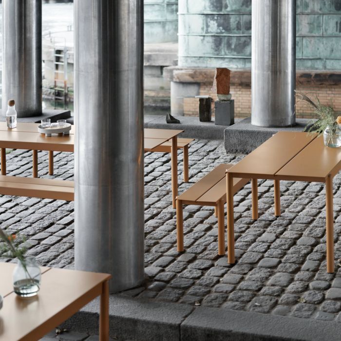Table Linear Steel