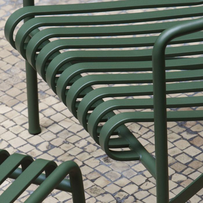 Fauteuil bas Palissade