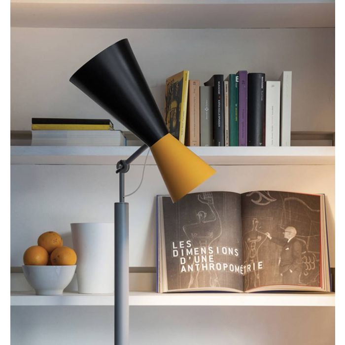 Parliament Lampadaire 