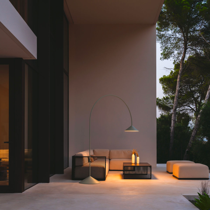 Lampadaire Out