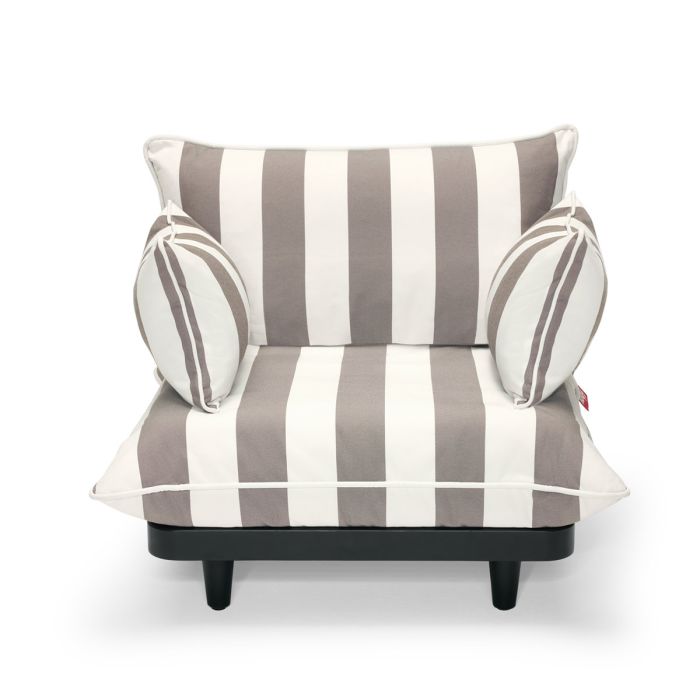 Paletti lounge chair