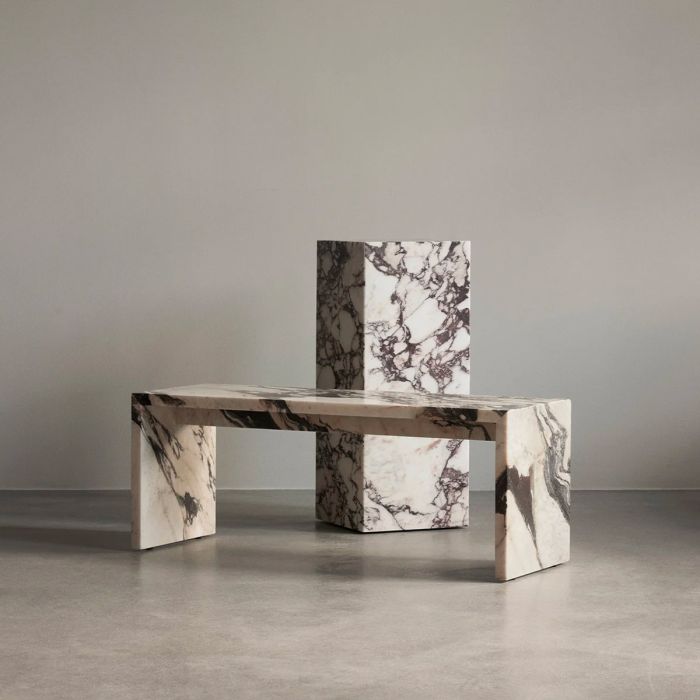 Meuble Plinth bridge