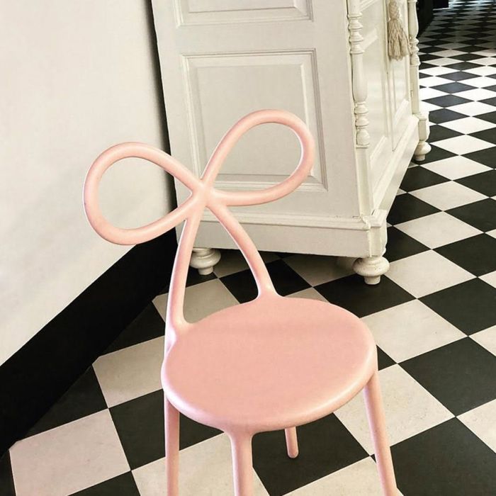 Chaise Ribbon