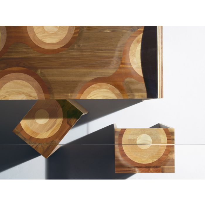 Ripples stool
