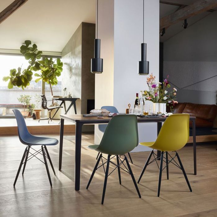 Eames chaise DSW