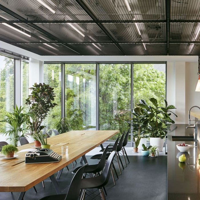 Eames chaise DSW
