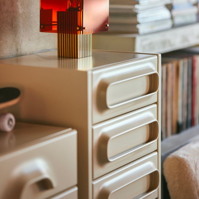 Space armoire
