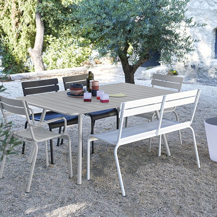 Table Luxembourg 