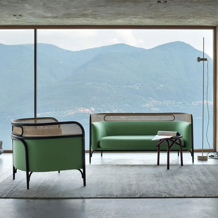 Targa Lounge