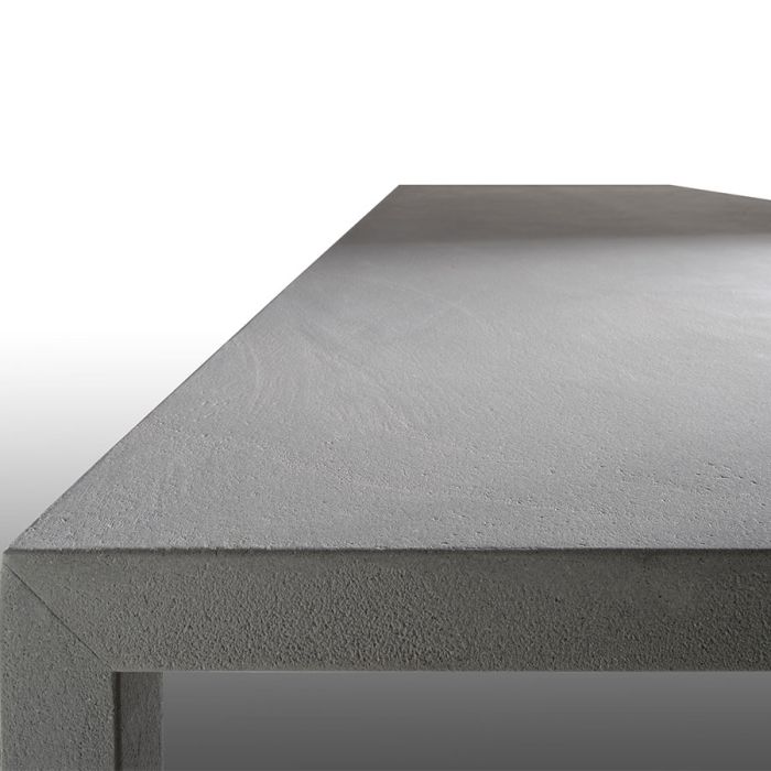 Table Tense - Pierre
