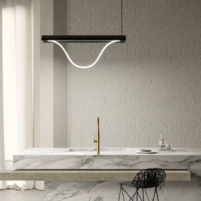 Suspension Tubelight