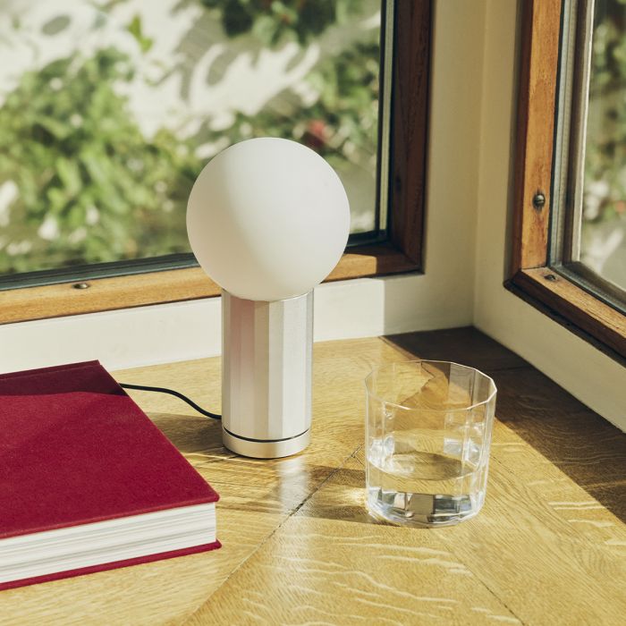 Lampe de table Turn on