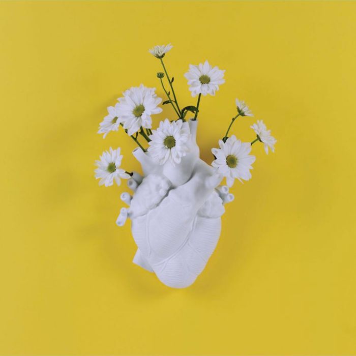 Vase Love In Bloom