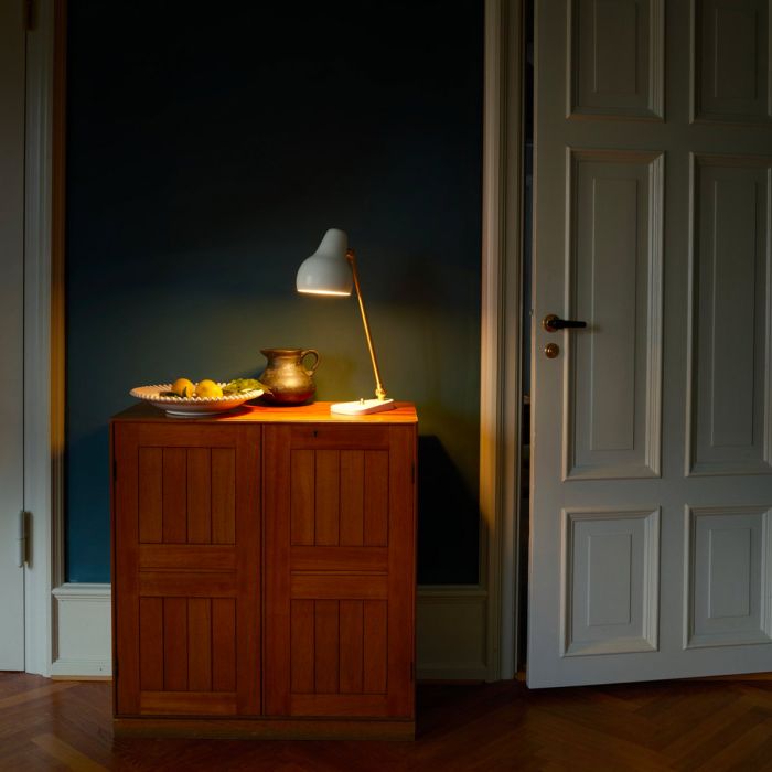 Lampe de table VL38