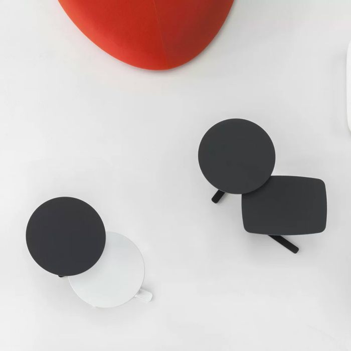 Table - Yo
